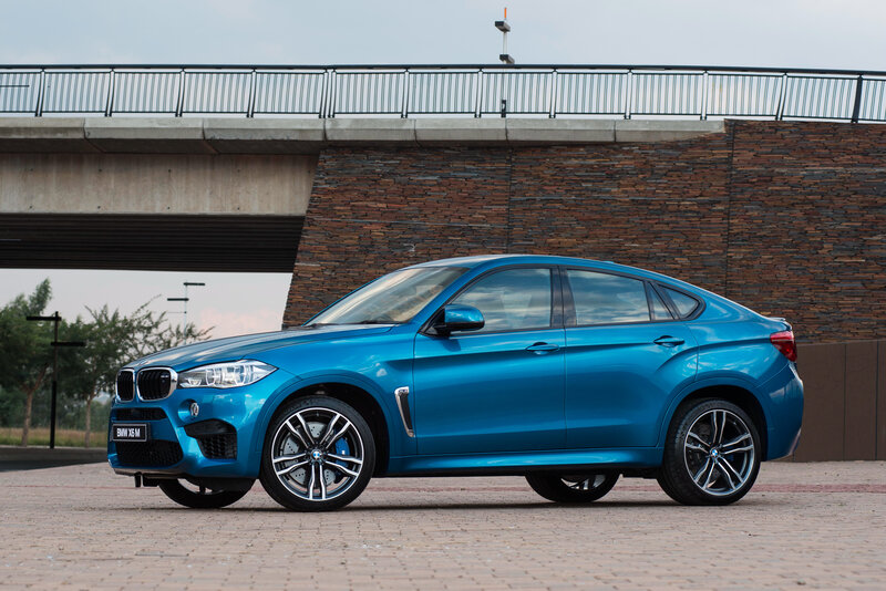 Blue Bmw X6 M — Calm
