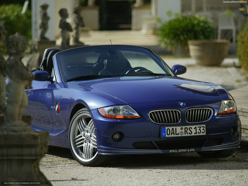 Blue BMW Z4 Roadster — Serene