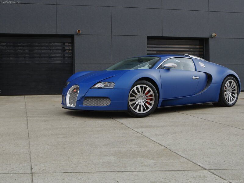 Blue Bugatti Veyron