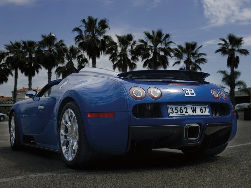 Blue Bugatti Veyron — Dramatic, Afternoon, Photograph, Palm Trees