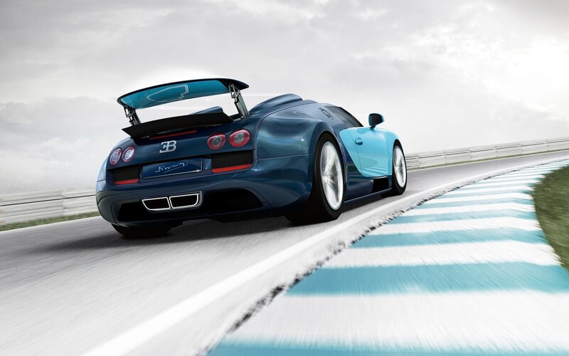 Blue Bugatti Veyron — Dynamic, Photograph, Race Track