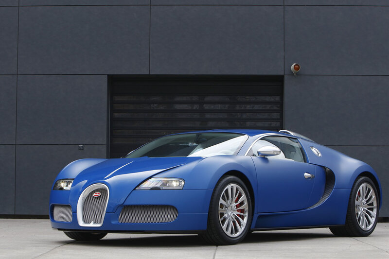 Blue Bugatti Veyron — Modern, Photograph