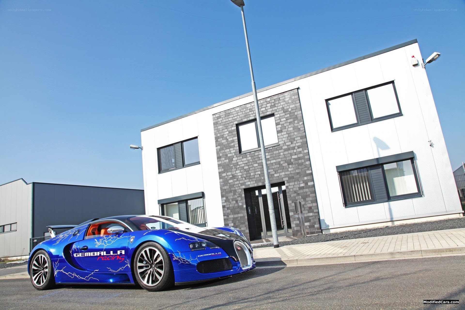 Blue Bugatti Veyron with custom livery