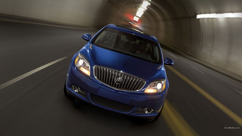 Blue Buick Sedan — Dynamic