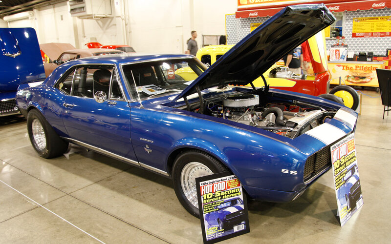 Blue Camaro Car — Showroom, Photograph