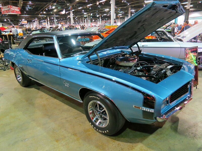 Blue Camaro Ss — Showroom