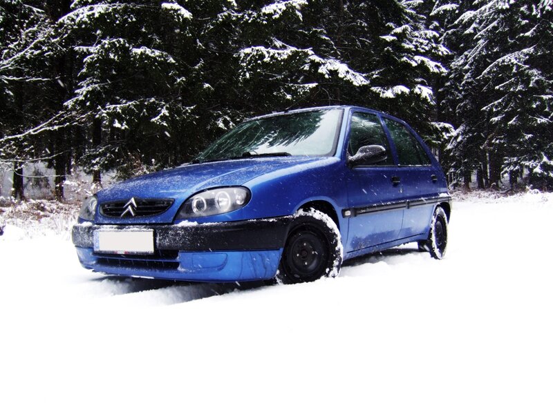 Blue Car in Snow — Cold, Quiet