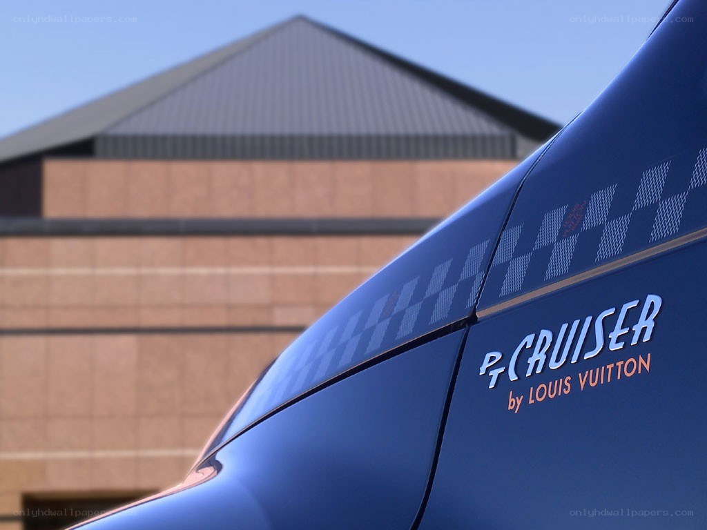 blue car with p-cruiser logo