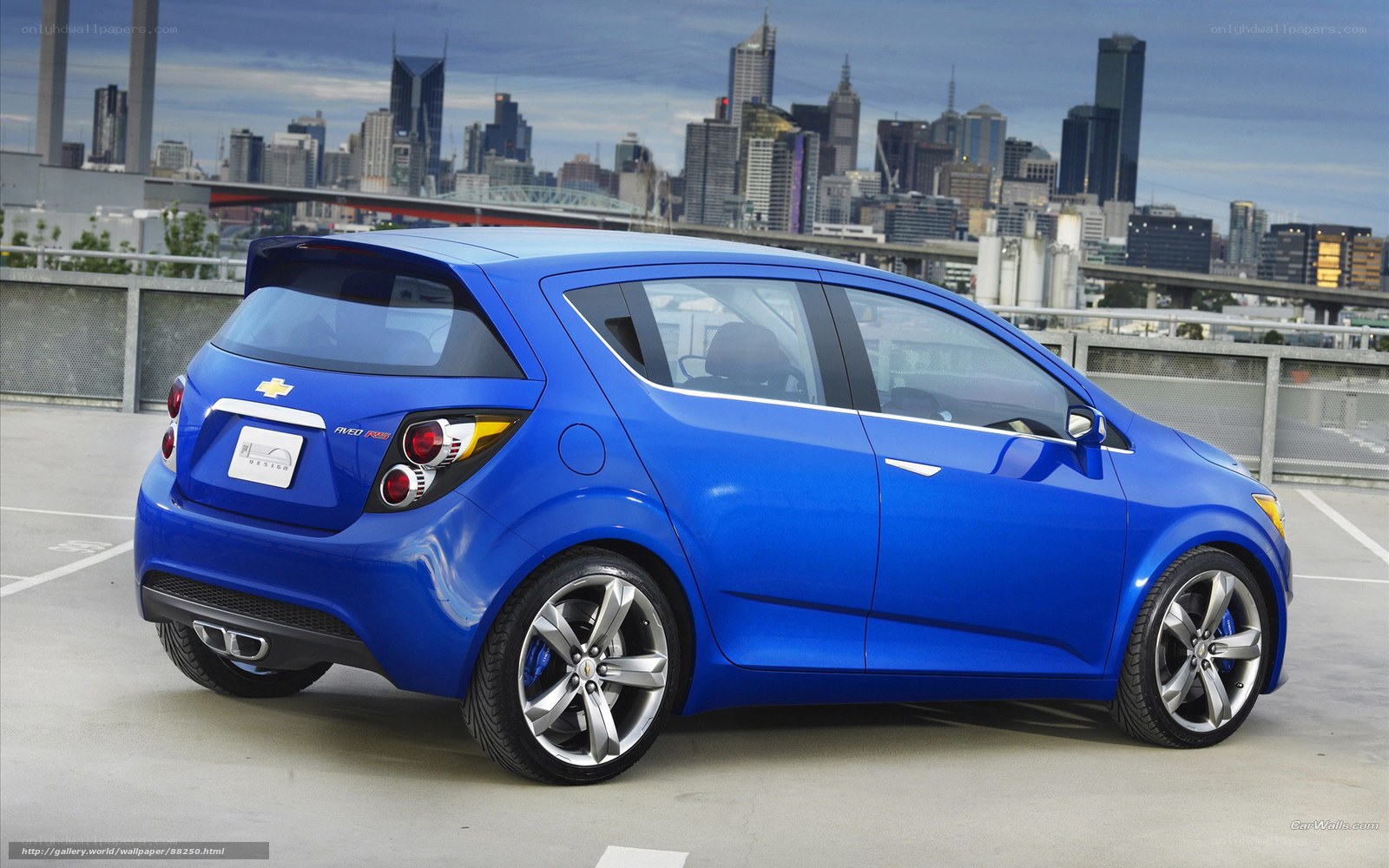 Blue Chevrolet Aveo RS