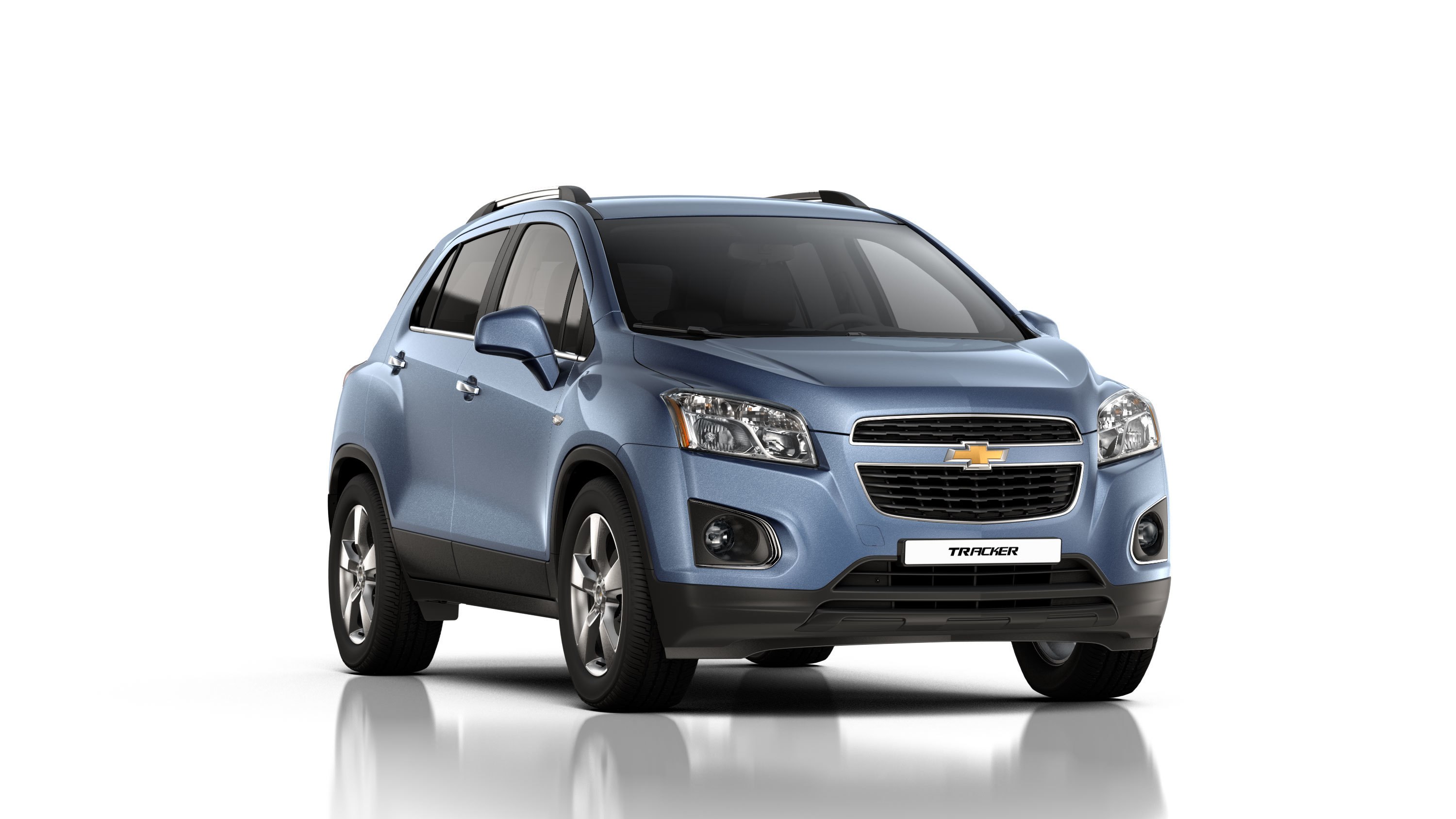 Blue Chevrolet Tracker SUV