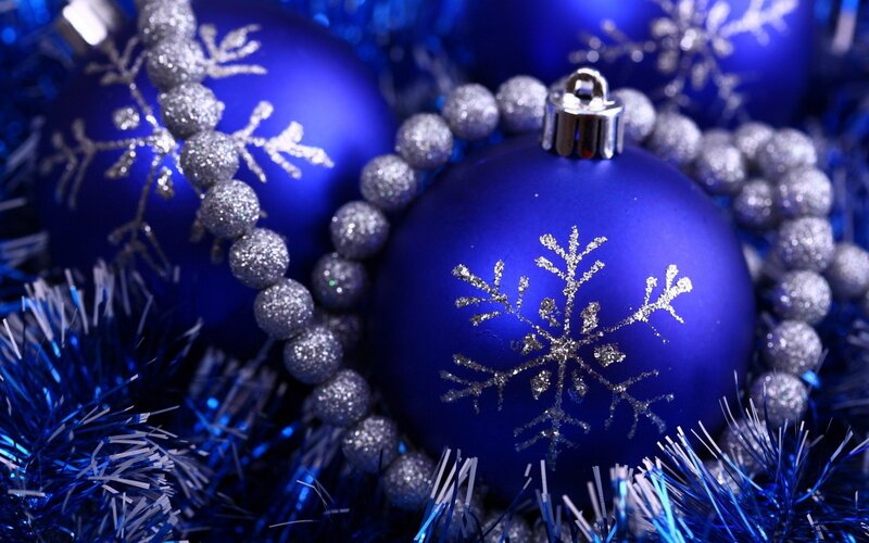 blue christmas ornaments