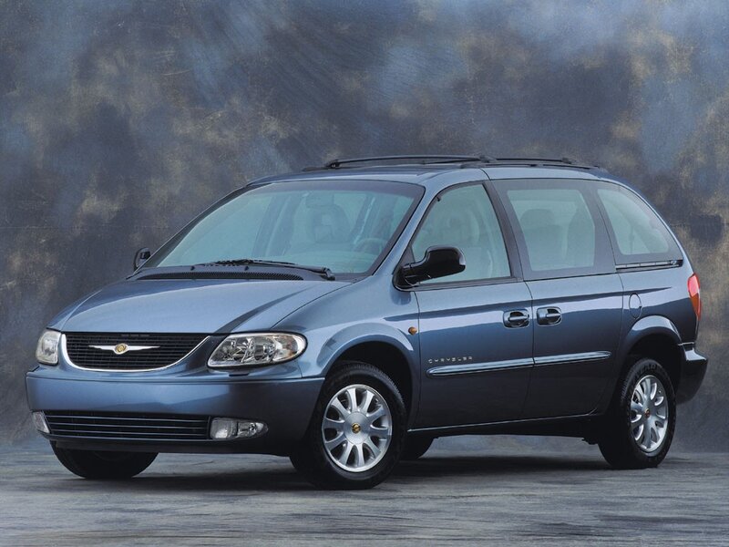 blue chrysler minivan