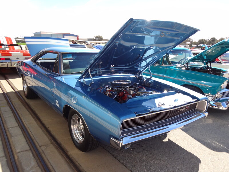 Blue Classic Car — Bright