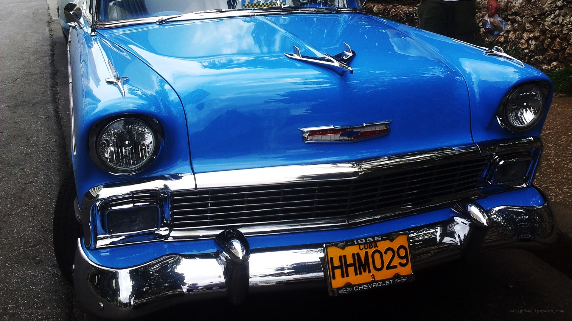 Blue classic car in Cuba