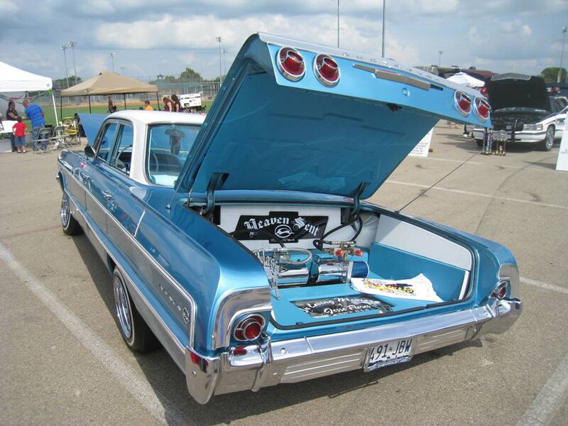Blue Classic Car — Outdoor, Afternoon, Photograph, Car Show, Trunk