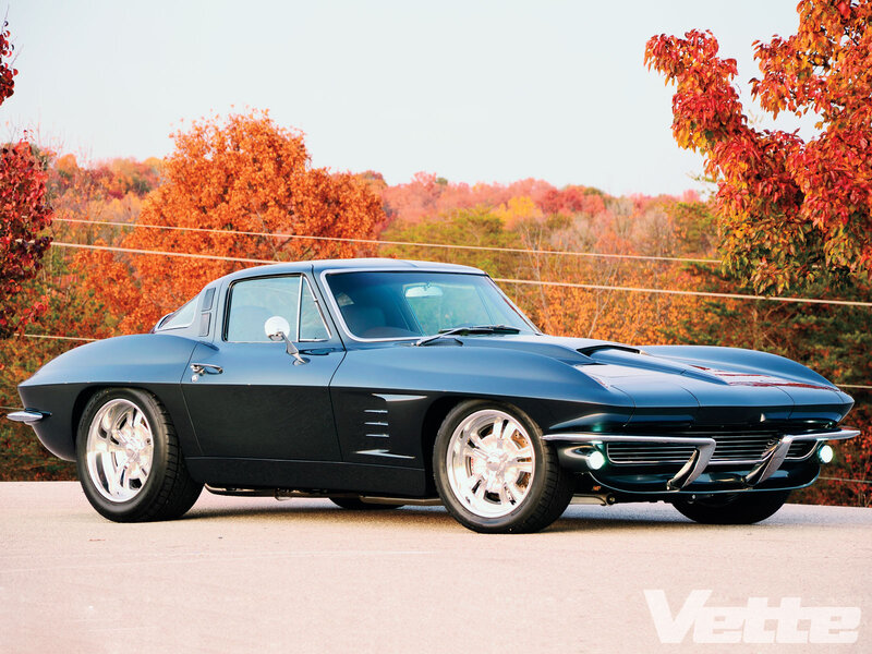 Blue Classic Car — Serene, Autumn
