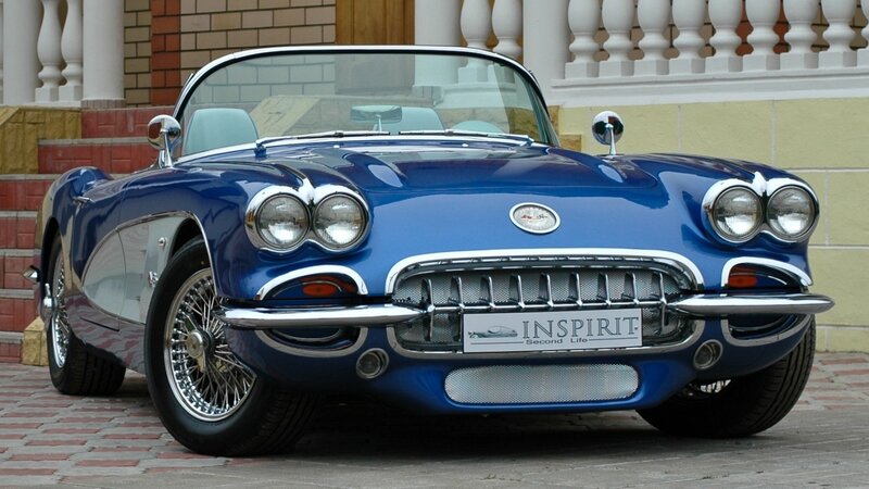 Blue Classic Convertible — Calm, Photograph