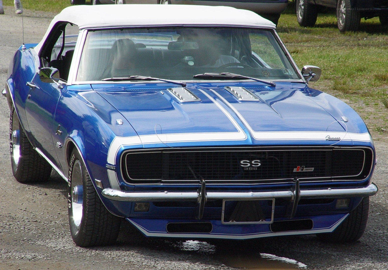blue classic muscle car