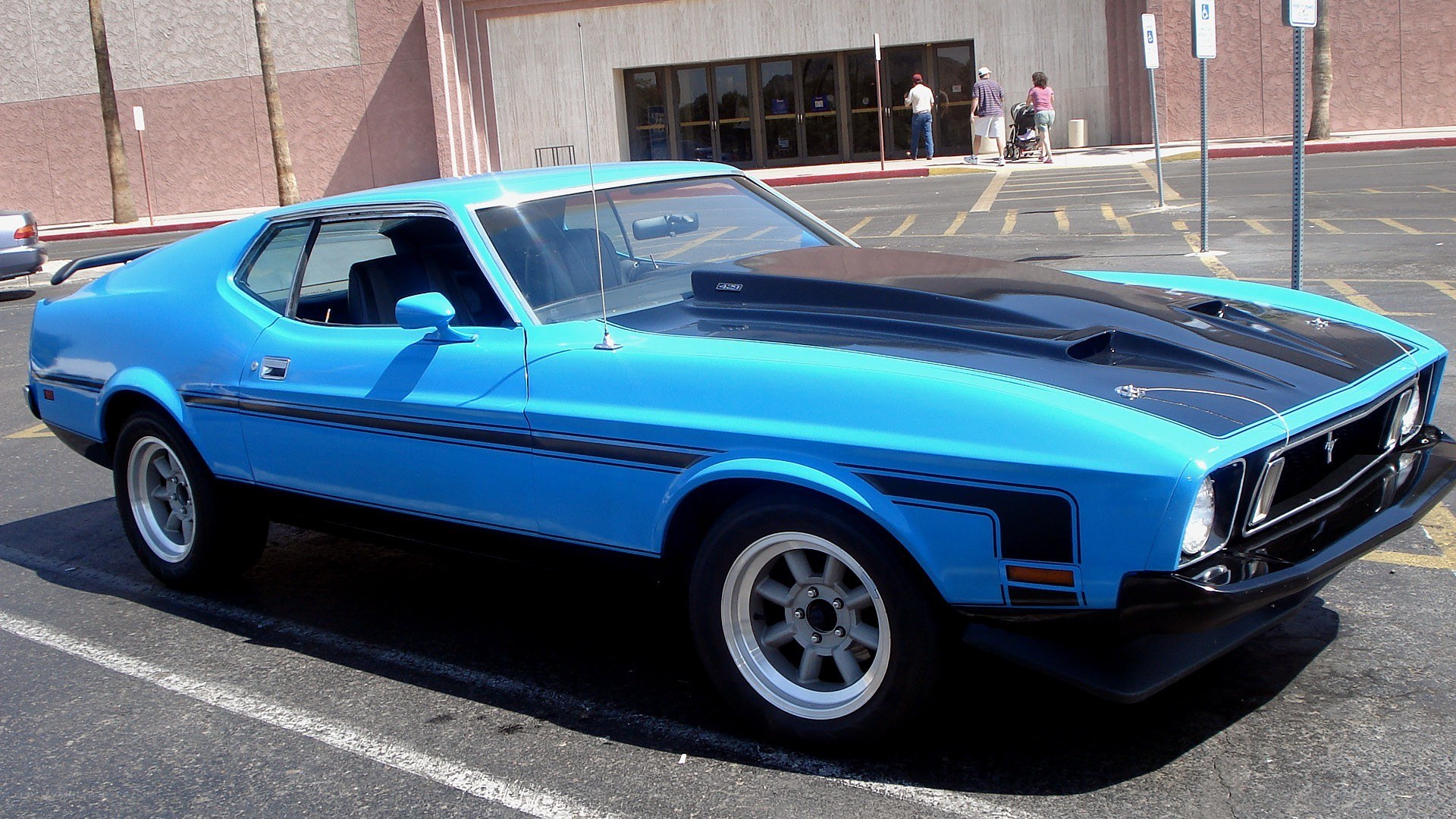 blue classic muscle car