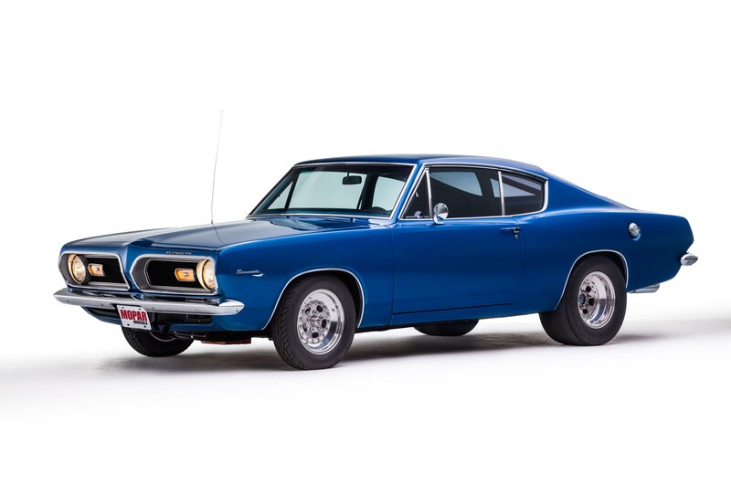 Blue Classic Muscle Car — Clean, Static