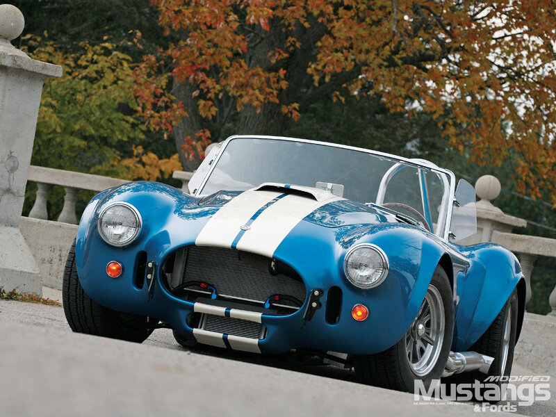 Blue Classic Sports Car — Calm