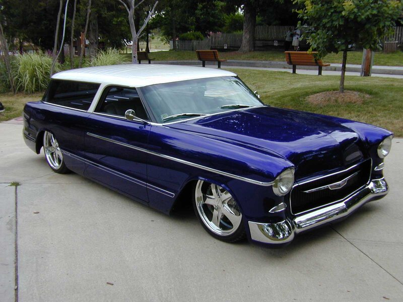 Blue Classic Station Wagon — Calm