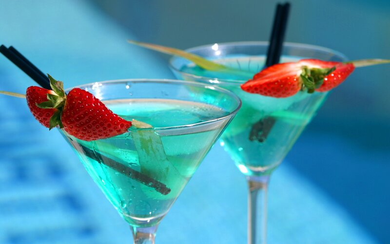 Blue Cocktails with Strawberries — Refreshing, Afternoon, Photograph, Drinking Straws