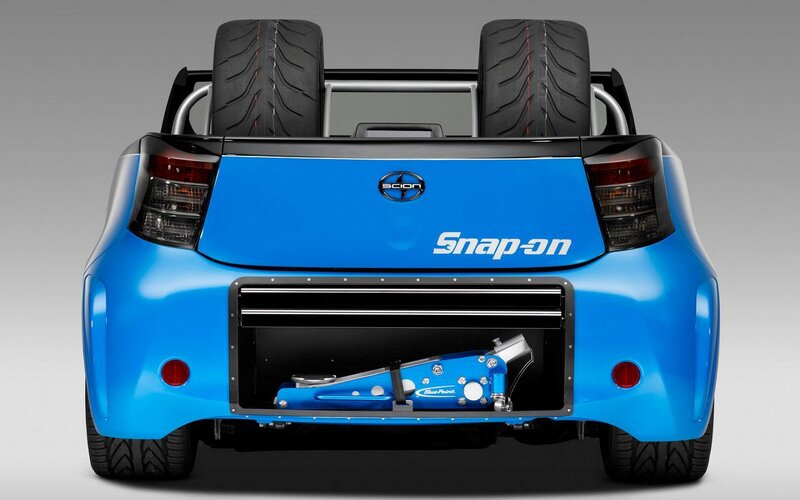 Blue Concept Car — Neutral, Photograph