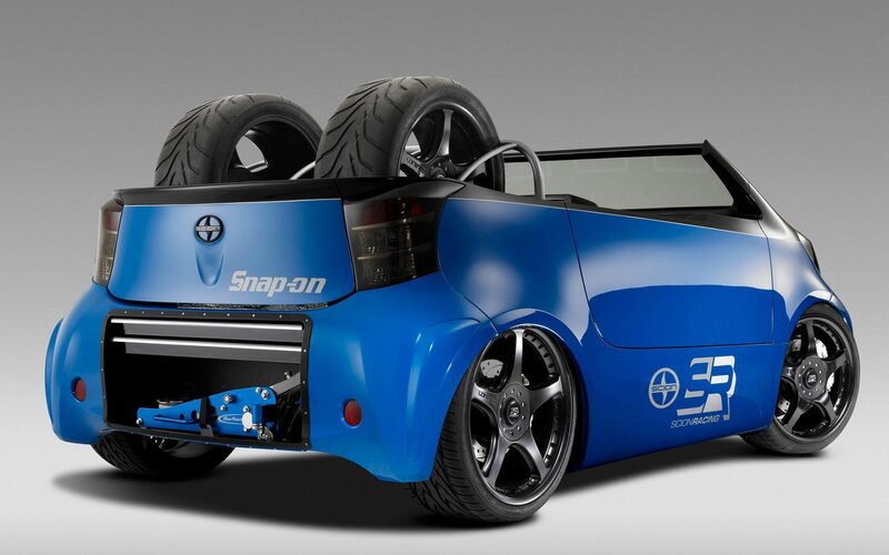 Blue Concept Car — Neutral, Photograph, Tires