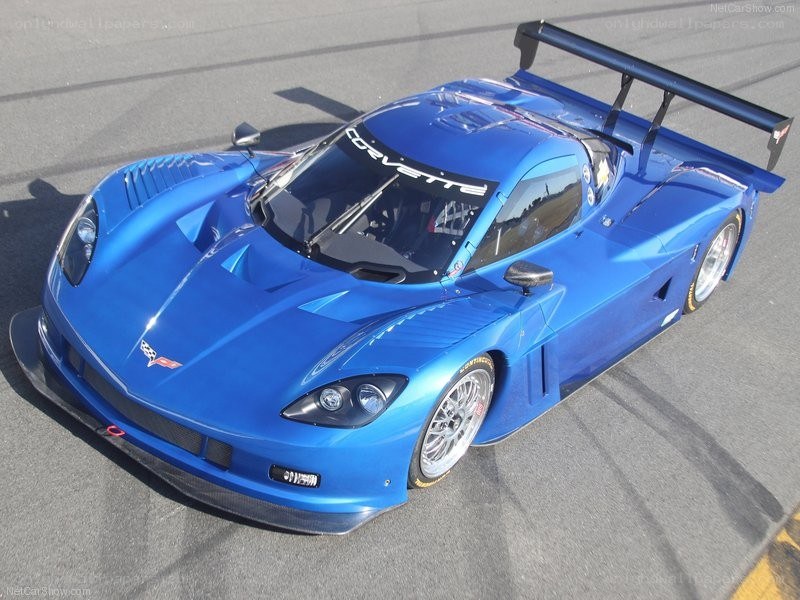 blue corvette race car
