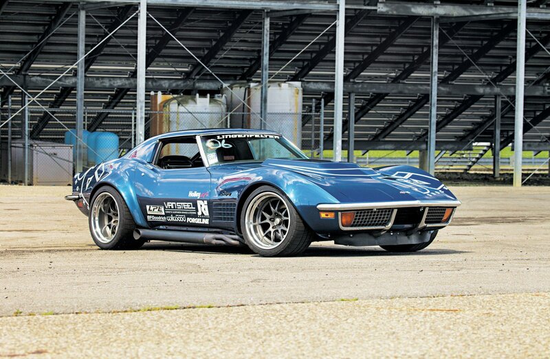 Blue Corvette Race Car — Dramatic
