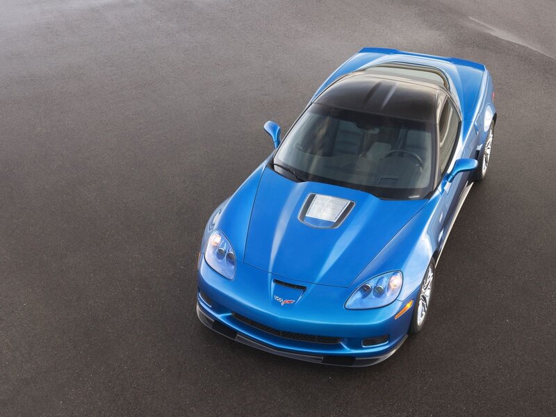 blue corvette sports car