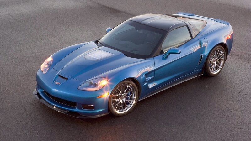 blue corvette sports car