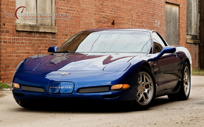 blue corvette sports car