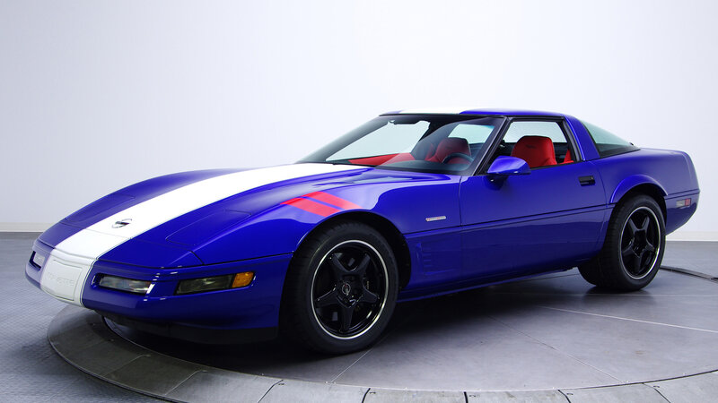Blue Corvette Sports Car — Neutral, Photograph, Red Seats