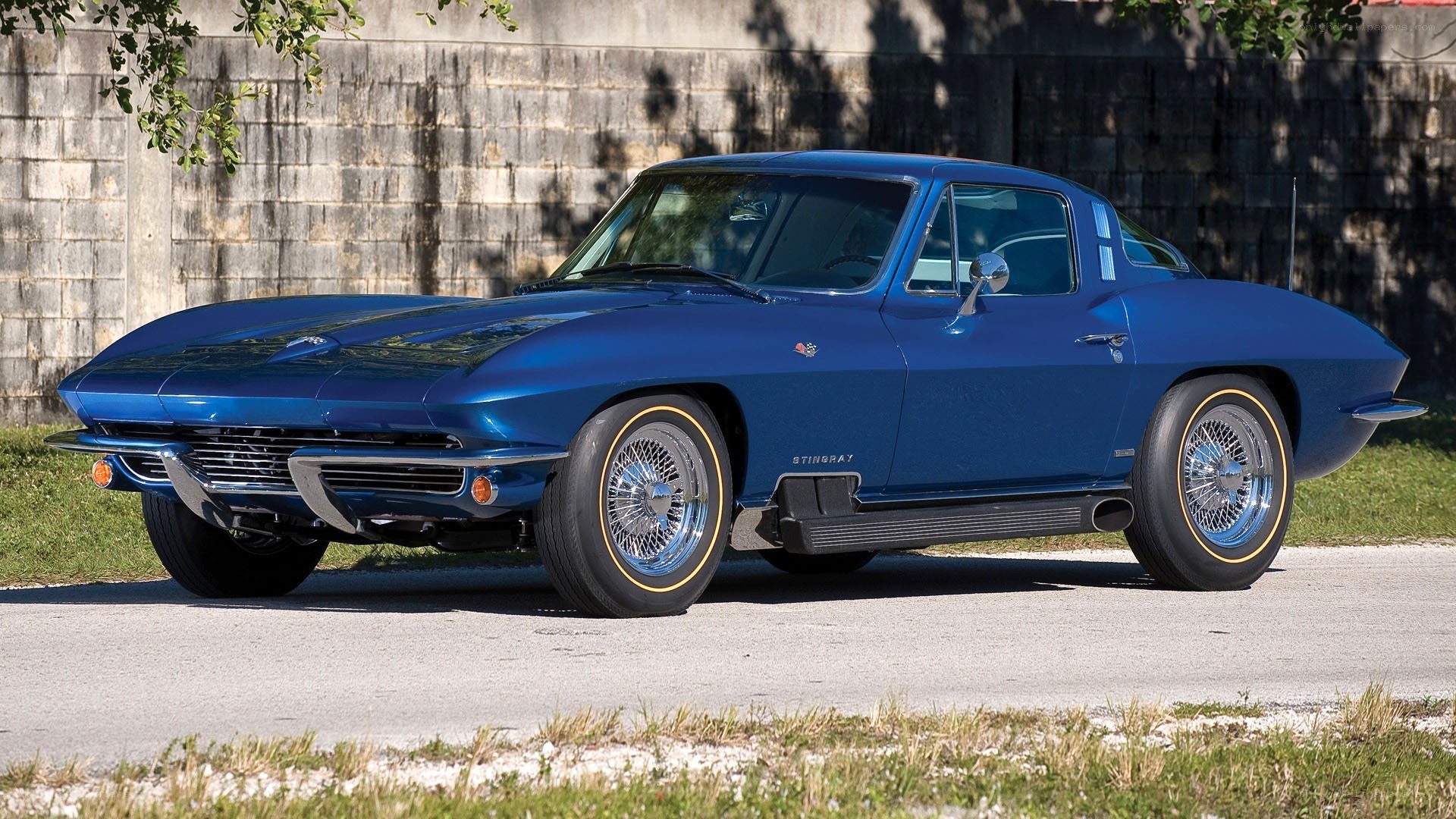 Blue Corvette Stingray classic car