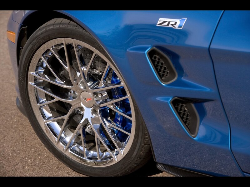 Blue Corvette ZR1 wheel detail
