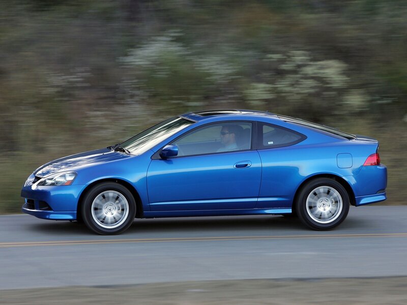 Blue Coupe Car — Dynamic
