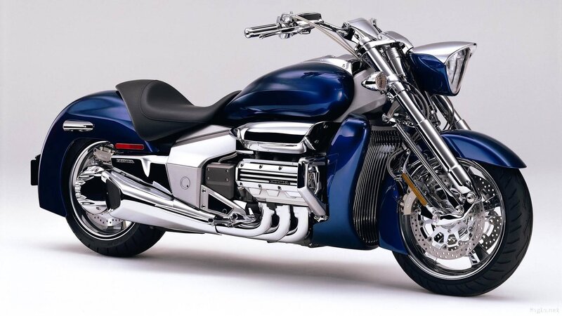 Blue Cruiser Motorcycle — Neutral, Photograph, Seat, Engine, Headlight