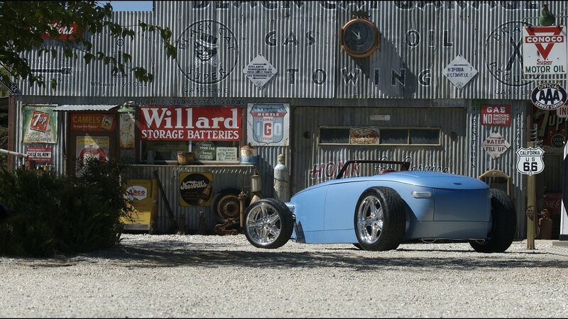Blue Custom Car — Nostalgic