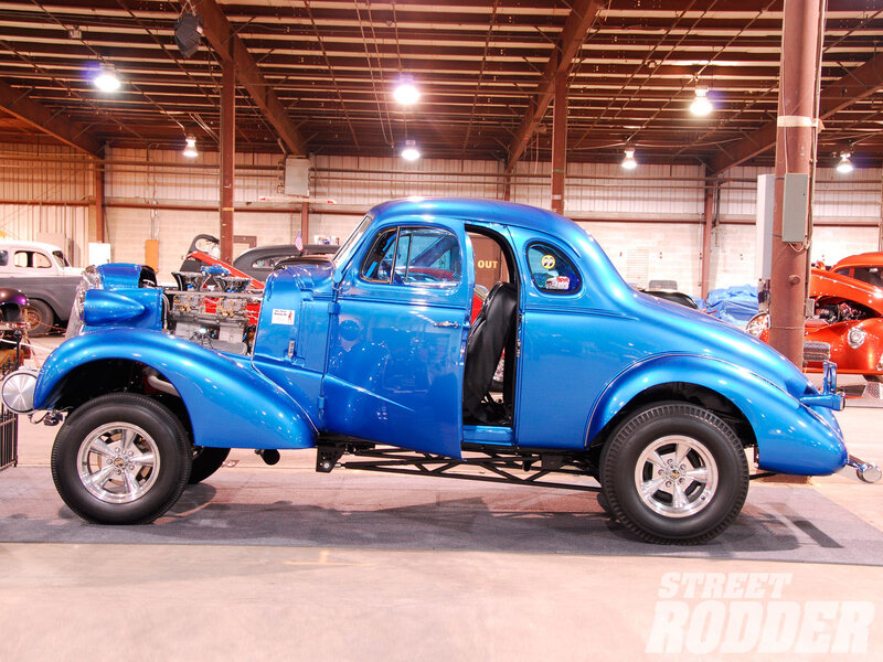Blue Custom Car — Showcase, Photograph, Car Show, Exposed Engine