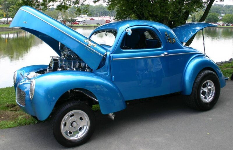 Blue Custom Car — Showcase