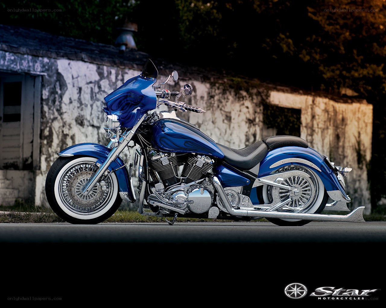 blue custom motorcycle