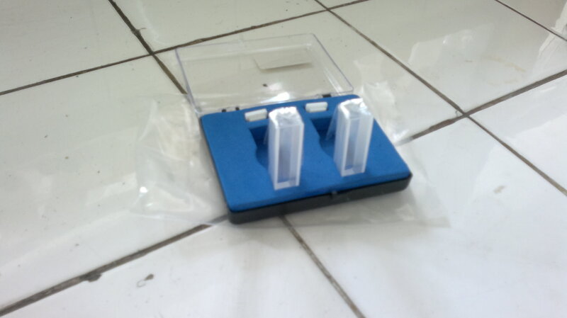 Blue Cuvette Holder