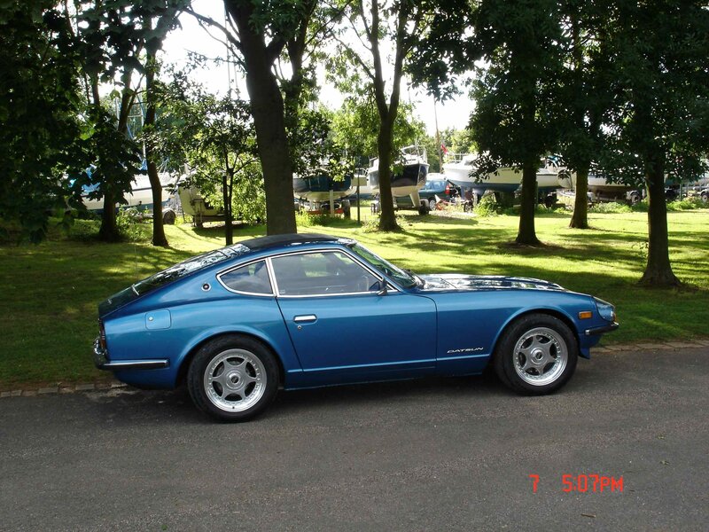 Blue Datsun sports car