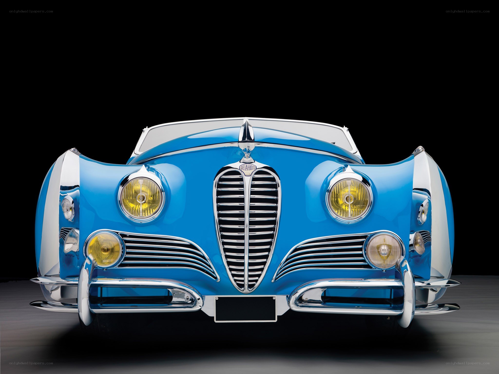 Blue Delahaye car front view