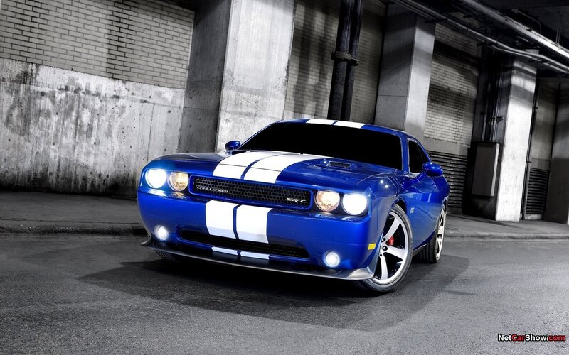 Blue Dodge Challenger SRT