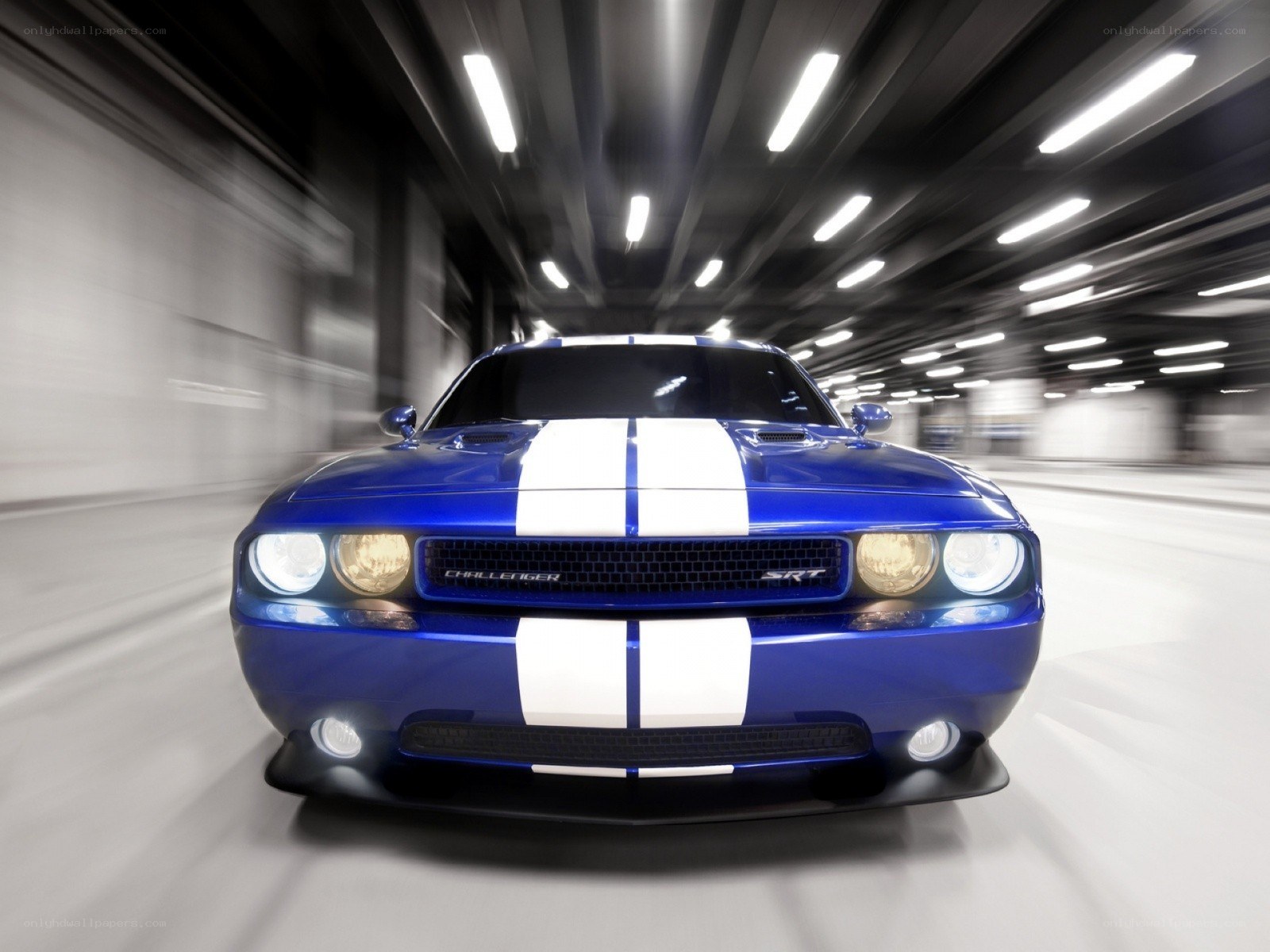 Blue Dodge Challenger SRT8