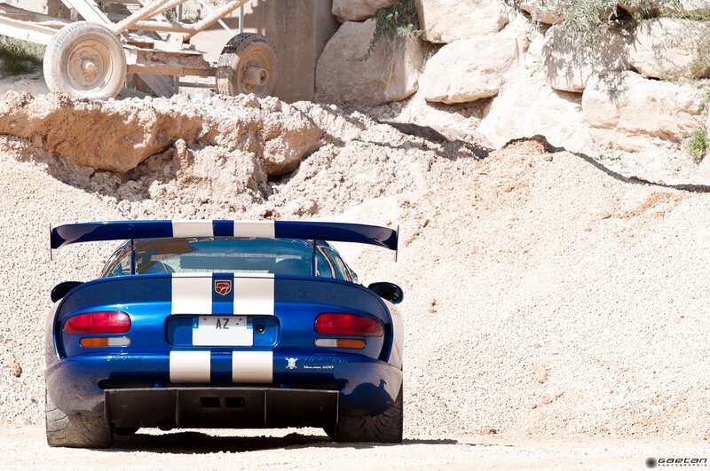 Blue Dodge Viper — Outdoor