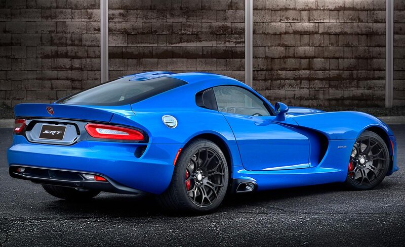 Blue Dodge Viper Srt — Dramatic
